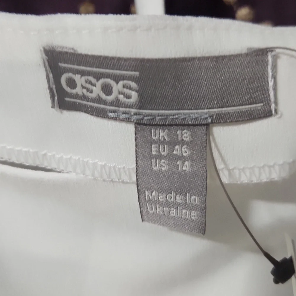ASOS ELEGANT White  Women's Top Size 14. - Picture 5 of 10